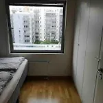 Center Black And White Apartament *