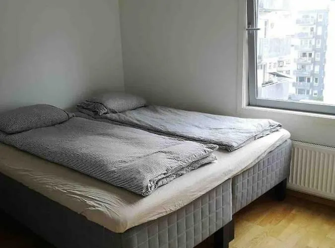 Center Black And White * אוסלו